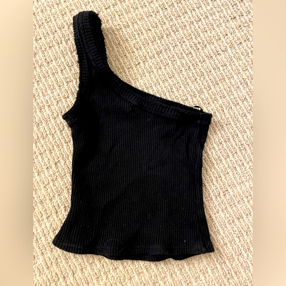 Urban outfitters one shoulder top black ribbed with raw edges small